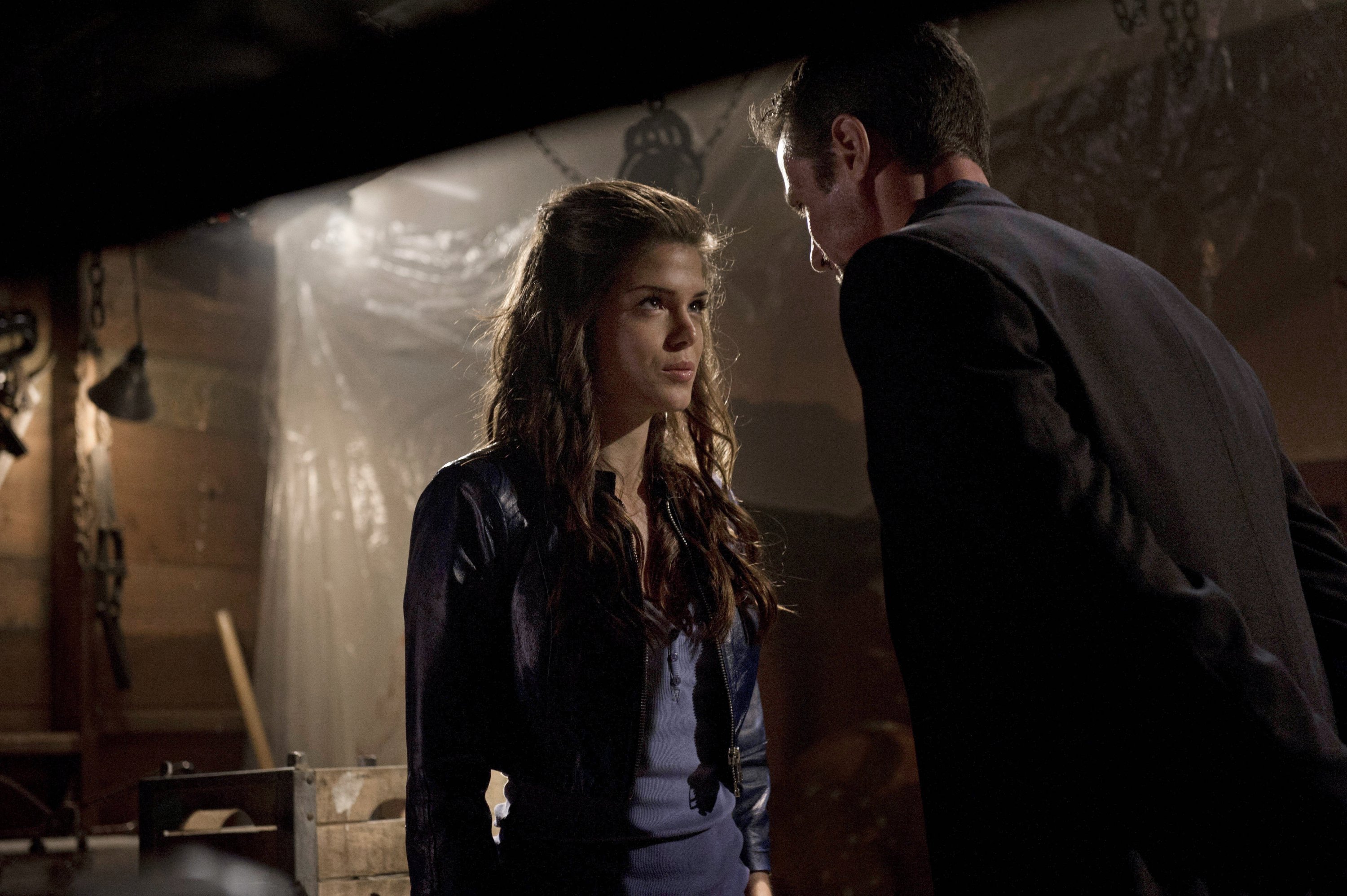 Marie avgeropoulos in supernatural